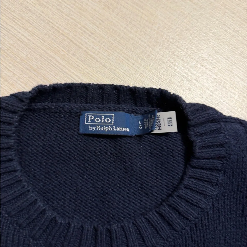 Ralph Lauren woman’s bear flag sweater - Picture 3 of 5